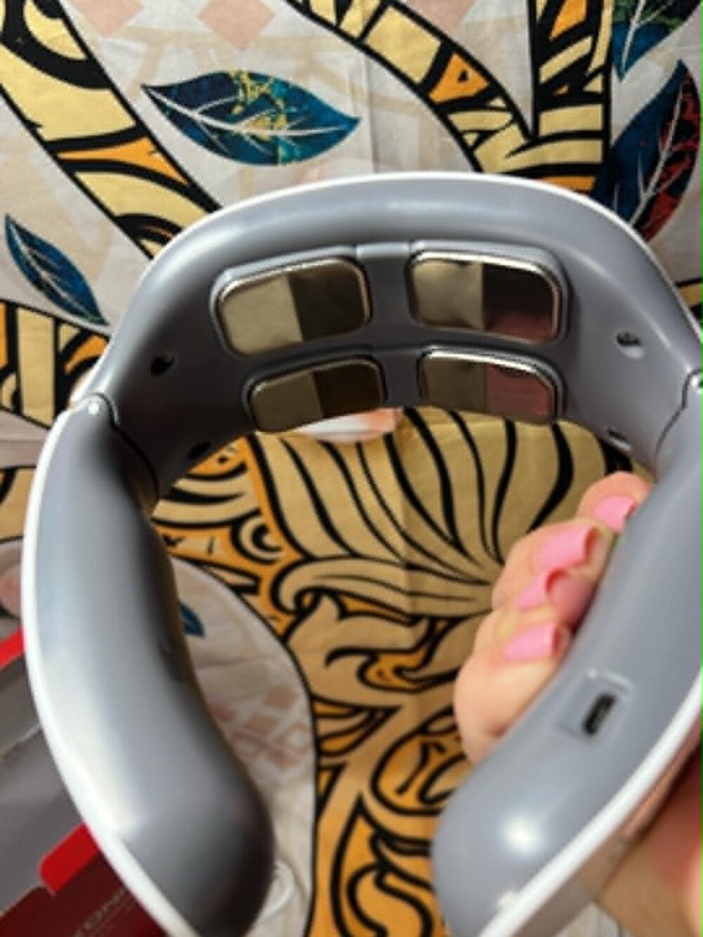 KONKA Smart Neck Massager 813 • EMS Pulse + Heat • New in Box - Picture 4 of 8
